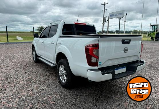 Camionetas - Nissan NISSAN Frontier XE 2023 Diesel 68000Km - En Venta