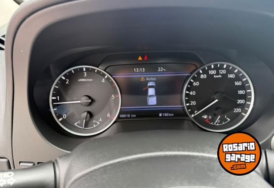 Camionetas - Nissan NISSAN Frontier XE 2023 Diesel 68000Km - En Venta