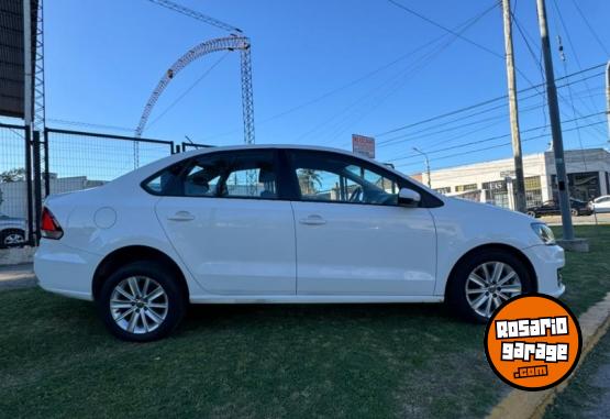 Autos - Volkswagen Polo 2017 GNC 59700Km - En Venta