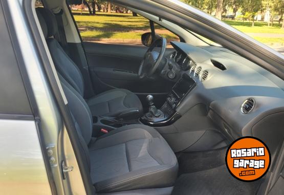 Autos - Peugeot 308 2020 Nafta 90000Km - En Venta