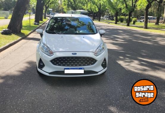 Autos - Ford FIESTA KINETIC 2018 Nafta 56000Km - En Venta