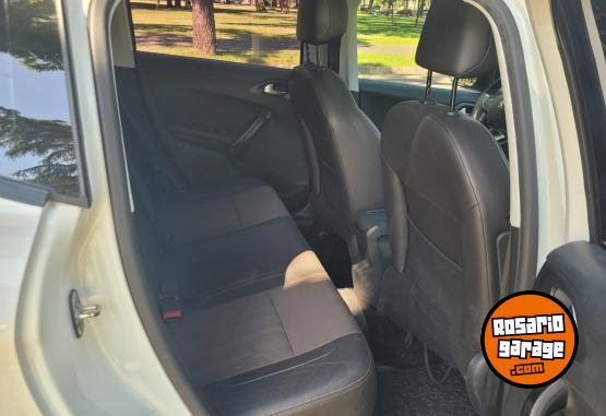 Autos - Peugeot 2008 FELINE 2018 Nafta 84000Km - En Venta