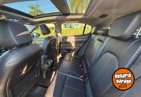 Autos - Alfa Romeo Stelvio 200CV Distinctiv 2019 Nafta 73000Km - En Venta