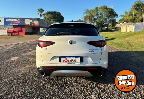 Autos - Alfa Romeo Stelvio 200CV Distinctiv 2019 Nafta 73000Km - En Venta
