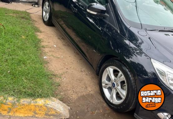 Autos - Ford Focus se plus 2.0 2014 Nafta 152000Km - En Venta