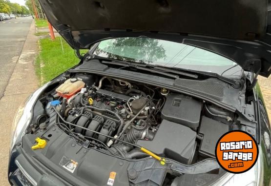 Autos - Ford Focus se plus 2.0 2014 Nafta 152000Km - En Venta