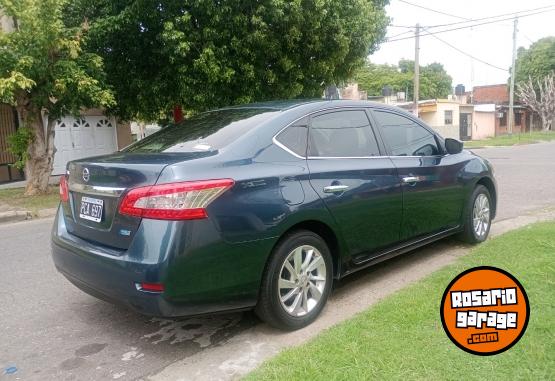 Autos - Nissan Sentra 2015 Nafta 175000Km - En Venta