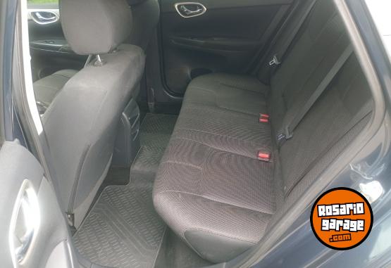 Autos - Nissan Sentra 2015 Nafta 175000Km - En Venta