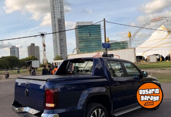 Camionetas - Volkswagen Amarok 2023 Diesel 60000Km - En Venta