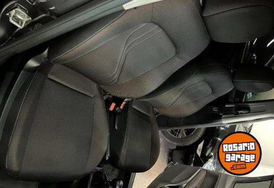 Autos - Fiat Cronos Precision 1.8 MT 2022 Nafta 42484Km - En Venta