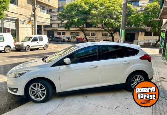 Autos - Ford Focus 1.6 S 2017 Nafta 130000Km - En Venta