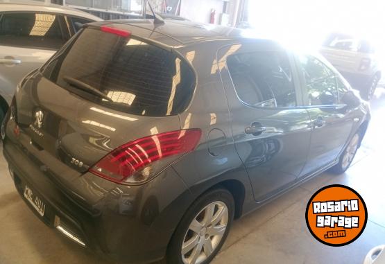 Autos - Peugeot 308 2016 Nafta 102000Km - En Venta