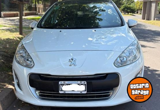 Autos - Peugeot 308 feline 2014 Nafta 132000Km - En Venta