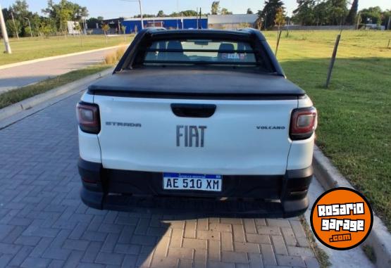 Utilitarios - Fiat Strada VOLCANO 1.3 2020 Nafta 73000Km - En Venta