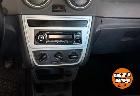 Autos - Volkswagen Gol trend 2014 GNC 103000Km - En Venta