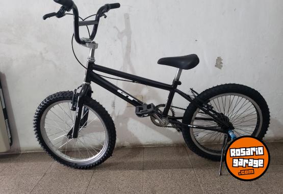 Deportes - BICICLETA RODADO 20, TIPO BMX, NUEVA!!! - En Venta