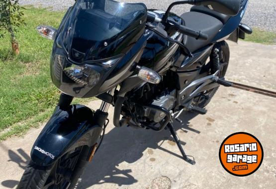 Motos - Bajaj Rouser 180 DTS-i 2019 Nafta 23000Km - En Venta