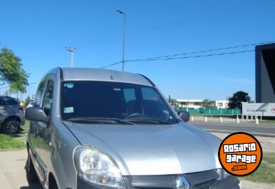 Utilitarios - Renault Kangoo 1.6 2017 GNC 196000Km - En Venta