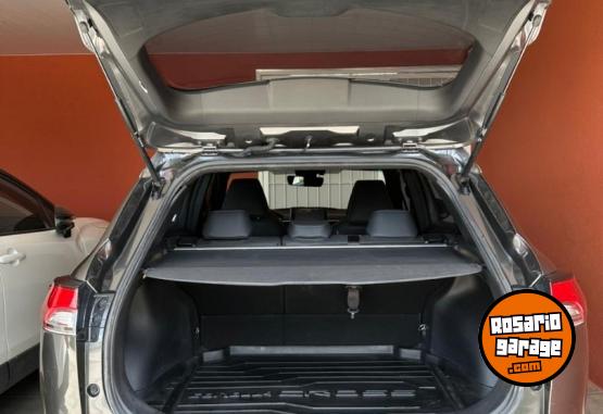 Camionetas - Toyota Corolla cross 2024 Nafta 38000Km - En Venta