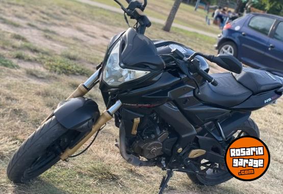Motos - Bajaj Rouser NS200 2016 Nafta 60000Km - En Venta