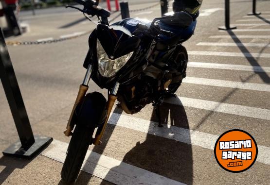 Motos - Bajaj Rouser NS200 2016 Nafta 60000Km - En Venta