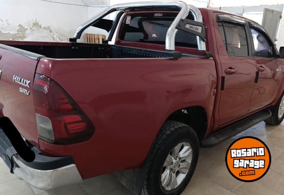 Camionetas - Toyota SRV 2.8 DC 2016 Diesel 109000Km - En Venta