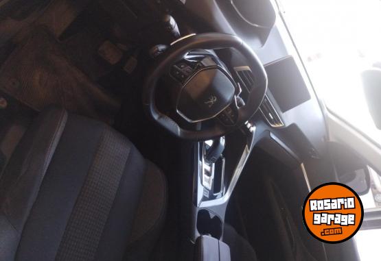 Autos - Peugeot 3008 ALLURE 1.6 2018 Nafta 95000Km - En Venta
