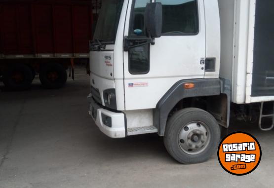 Camiones y Gr�as - FORD CARGO 915E - En Venta