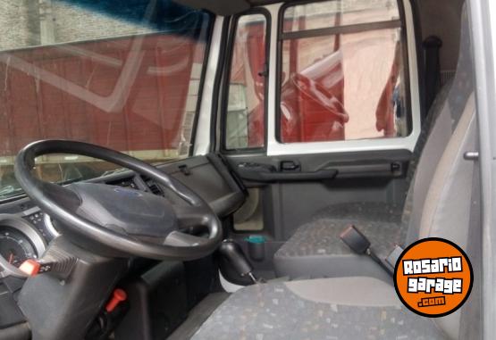 Camiones y Gr�as - FORD CARGO 915E - En Venta