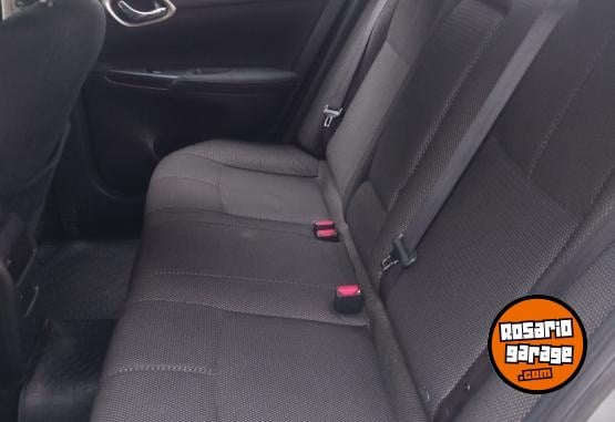 Autos - Nissan Sentra 2015 Nafta 111111Km - En Venta