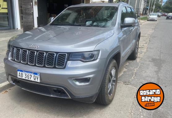 Autos - Chrysler JEEP GRAND CHEROKEE LIMIT 2017 Nafta 68000Km - En Venta