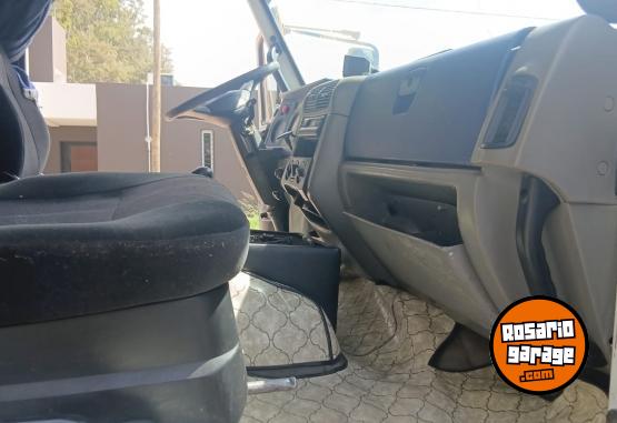 Camiones y Gr�as - VOLKSWAGEN 17220 - A�O 2007 - En Venta