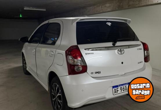 Autos - Toyota ETIOS XLS 1,5 AT 2023 Nafta 6000Km - En Venta