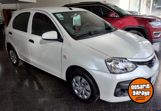 Autos - Toyota ETIOS Yaris polo onix 2021 Nafta 2650Km - En Venta