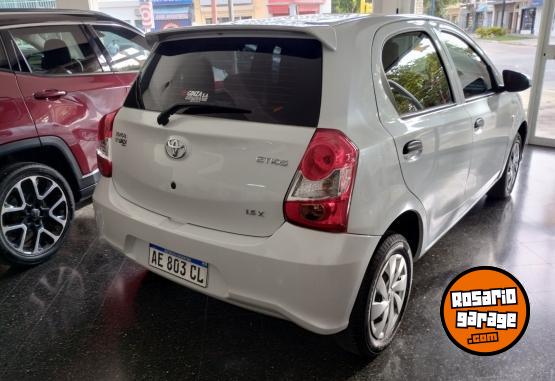 Autos - Toyota ETIOS Yaris polo onix 2021 Nafta 2650Km - En Venta