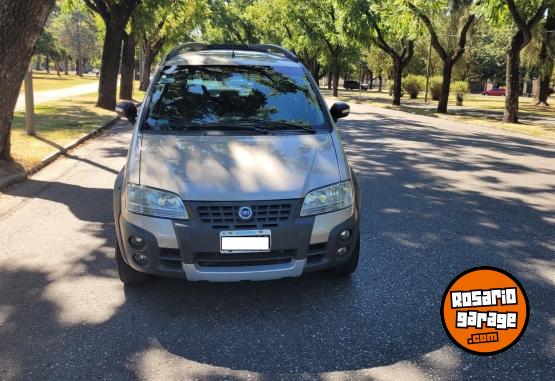 Autos - Fiat IDEA ADVENTURE 2008 GNC 127000Km - En Venta