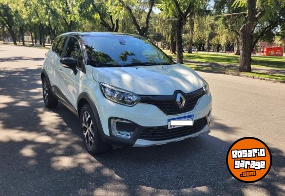 Autos - Renault CAPTUR 2019 Nafta 56000Km - En Venta