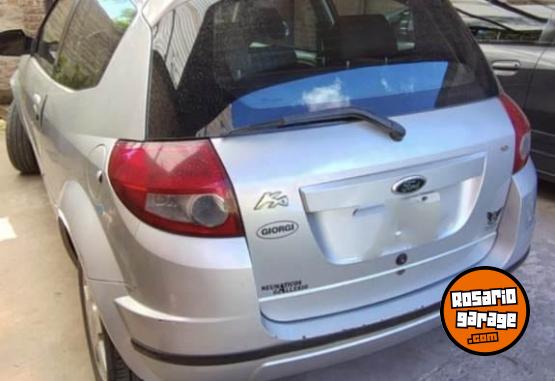 Autos - Ford ka Pulse 2010 Nafta 180000Km - En Venta