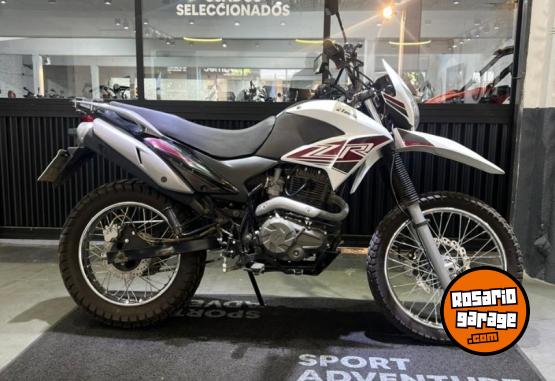 Motos - Zanella ZR 250 2020 Nafta 2900Km - En Venta