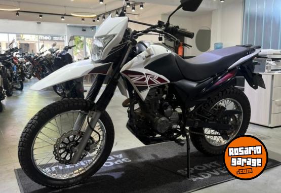 Motos - Zanella ZR 250 2020 Nafta 2900Km - En Venta
