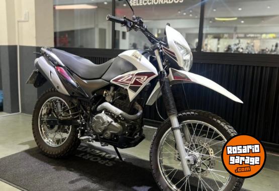 Motos - Zanella ZR 250 2020 Nafta 2900Km - En Venta