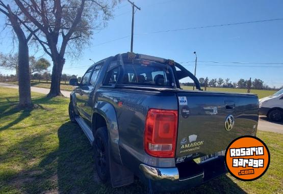 Camiones y Gr�as - VDO AMAROK TDI AT HIGHLINE 180 cv 4x4 2015 - En Venta