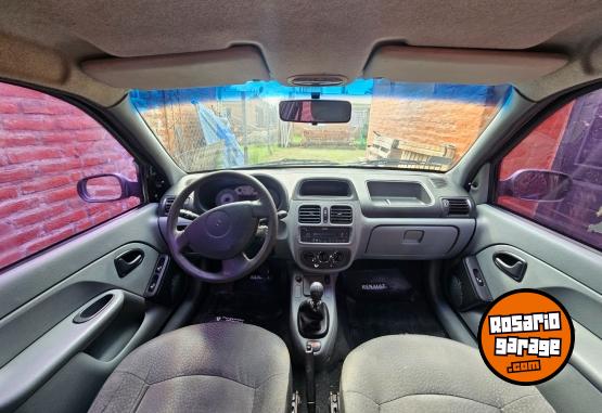 Autos - Renault Clio 2010 Nafta 229000Km - En Venta