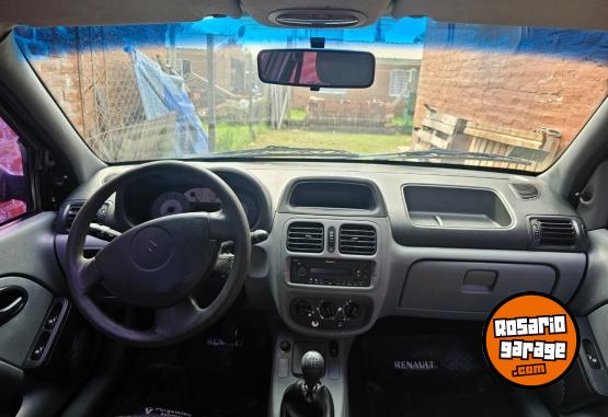 Autos - Renault Clio 2010 Nafta 229000Km - En Venta