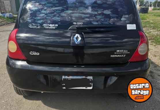 Autos - Renault Clio 2010 Nafta 229000Km - En Venta