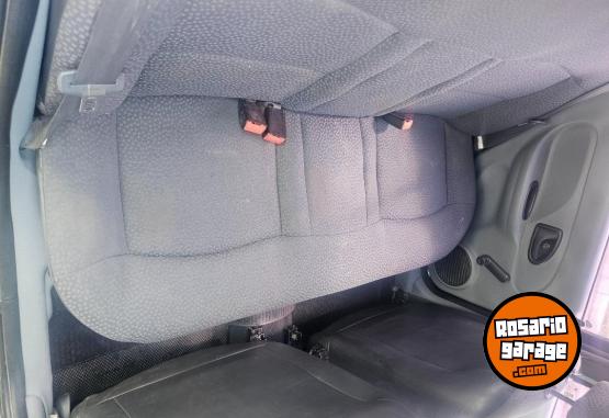 Autos - Renault Clio 2010 Nafta 229000Km - En Venta