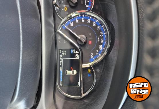 Autos - Toyota Yaris 2019 Nafta 36000Km - En Venta