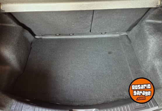 Autos - Toyota Yaris 2019 Nafta 36000Km - En Venta