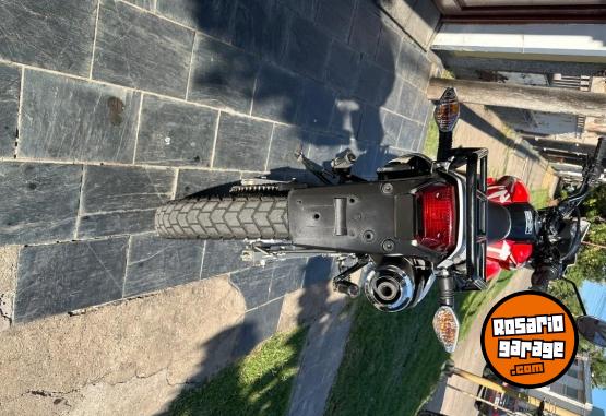 Motos - Honda Xr 150 2022 Nafta 18000Km - En Venta