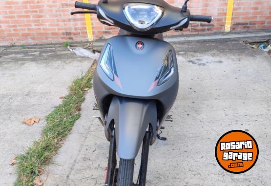 Motos - Gilera Smash Full 2025 Nafta 5300Km - En Venta